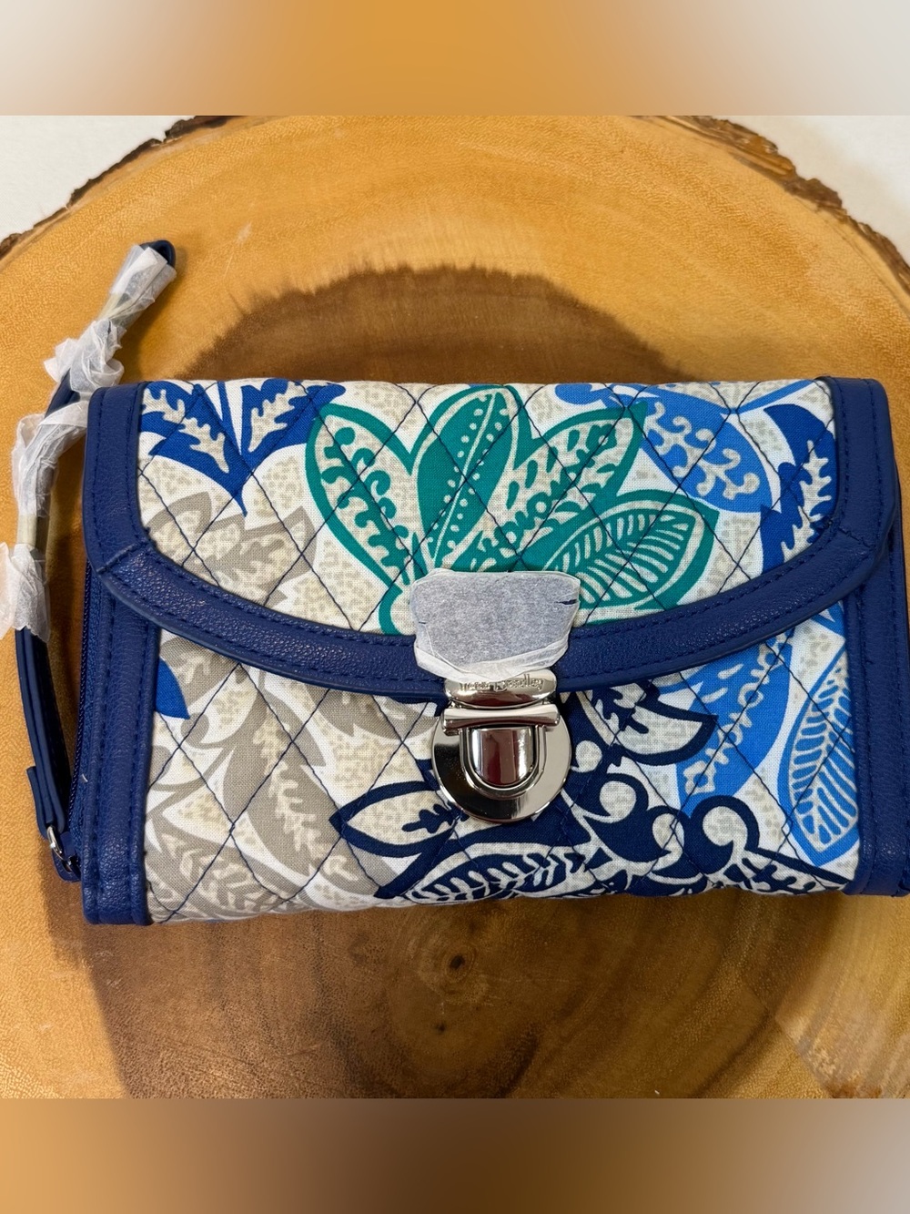 Vera Bradley Ultimate Quilted Wristlet Santiago Pattern Navy Faux Leather Trim
